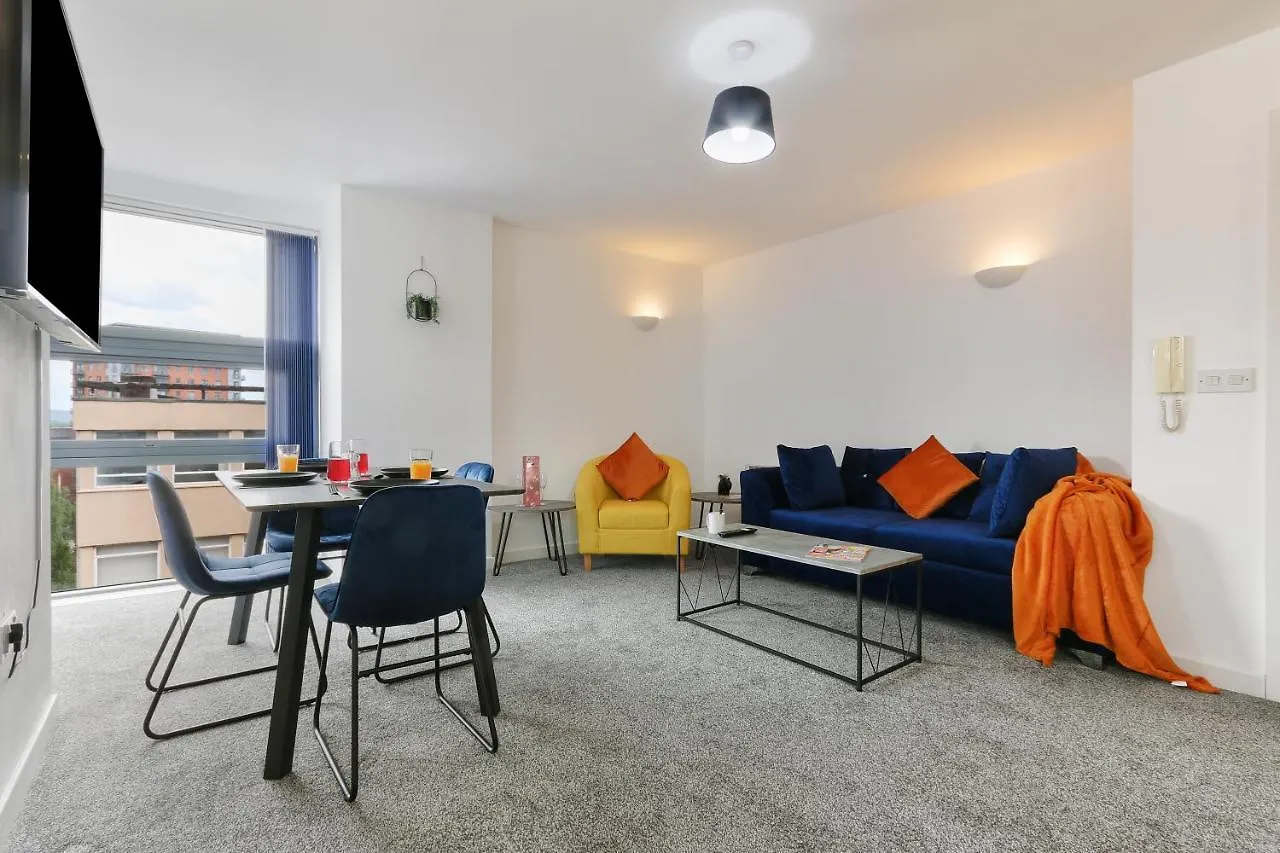 Home Away From Home - Contractors & Leisure Sheffield 0*,  Velká Británie