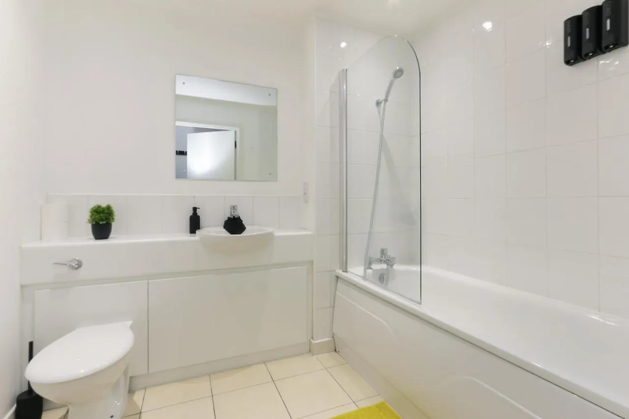 Apartment Home Away From Home - Contractors & Leisure Sheffield